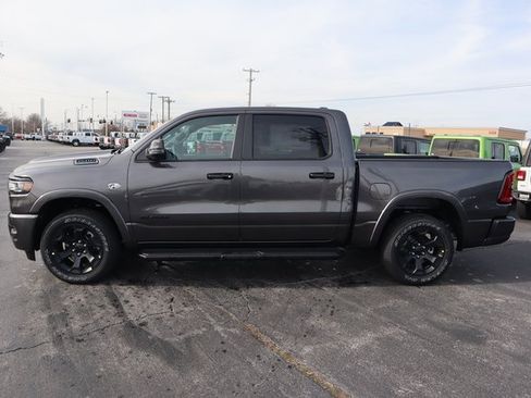 New 2026 RAM 1500 4x4 Crew Cab image 19