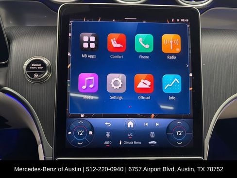 Used 2025 Mercedes-Benz GLC 300 4MATIC image 35