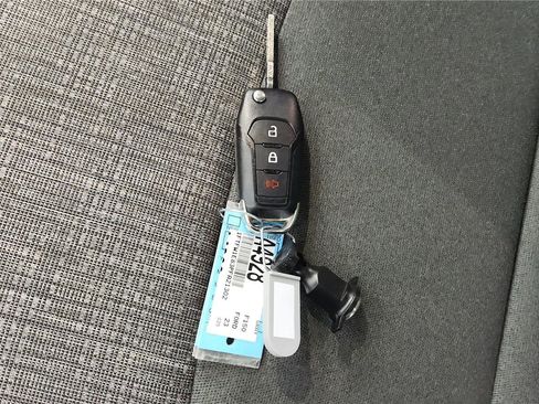 Used 2023 Ford F150 XLT image 47