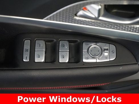 Used 2023 Genesis G70 3.3T w/ Sport Advanced Package image 5