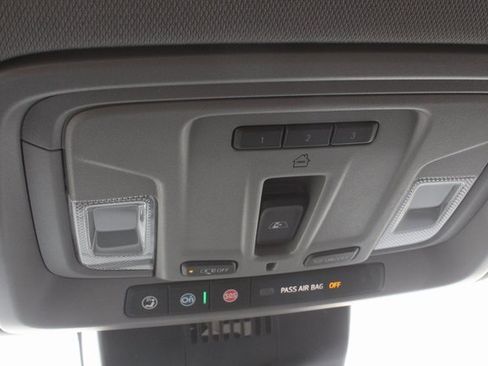 New 2026 GMC Sierra 3500 SLT w/ SLT Premium Package image 51