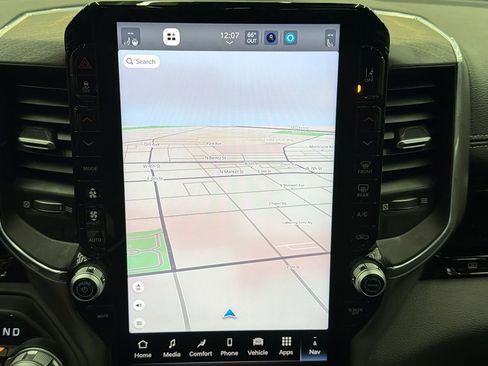 Used 2025 RAM 1500 Laramie w/ Night Edition image 21