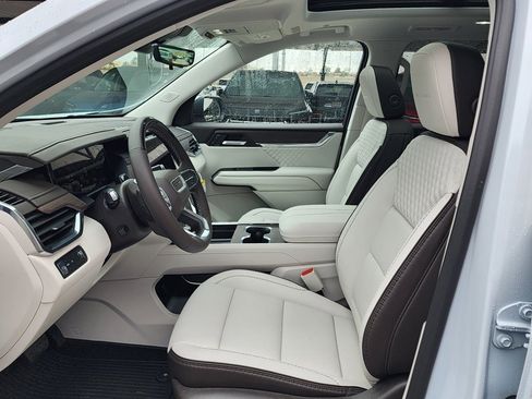 New 2026 GMC Acadia Denali image 16