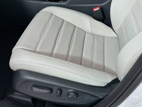 Used 2026 Honda CR-V EX-L image 9