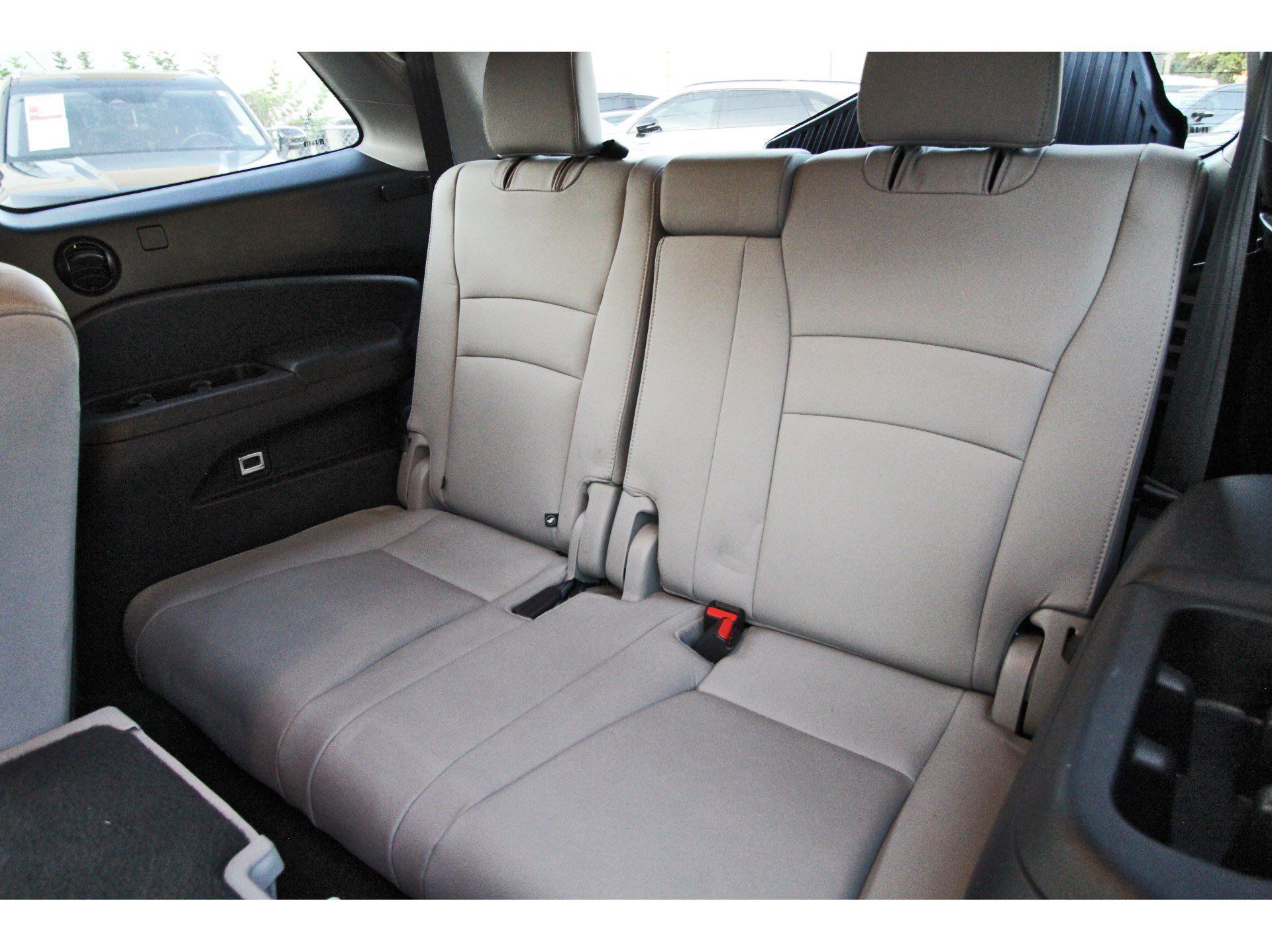 Used 2021 Honda Pilot Special Edition image 11
