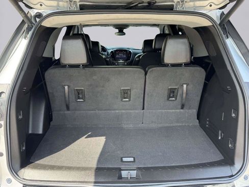 Used 2021 Chevrolet Traverse Premier w/ Redline Edition FWD image 65