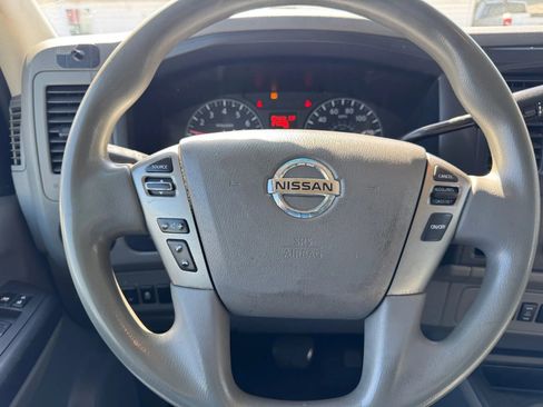 Used 2020 Nissan NV 2500 SV image 11