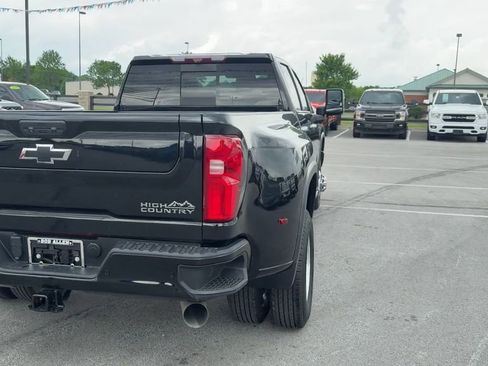 Used 2023 Chevrolet Silverado 3500 High Country AWD/4WD image 6