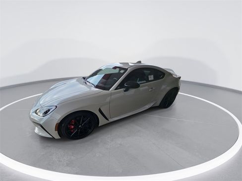 New 2025 Toyota GR86 Premium w/ Performance Package image 4