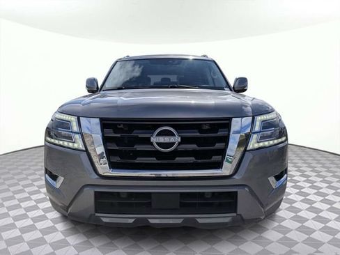 Used 2022 Nissan Armada SV w/ SV Appearance Package RWD image 8
