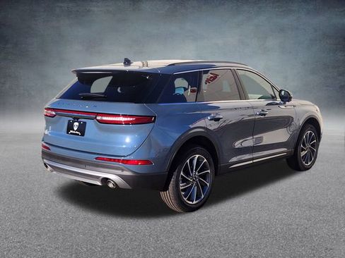 New 2026 Lincoln Corsair Premiere image 7