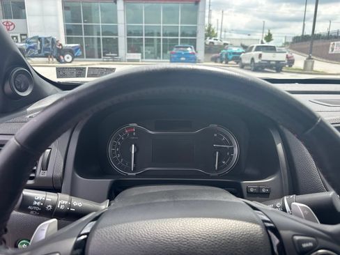 Used 2020 Honda Ridgeline Black Edition image 31