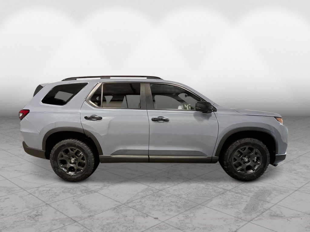 New 2026 Honda Pilot TrailSport image 8