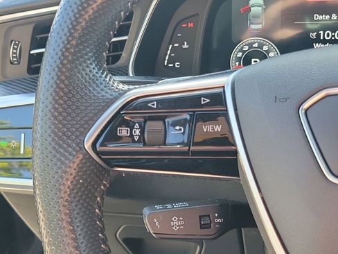 Used 2021 Audi S6 Prestige w/ Prestige Package image 30