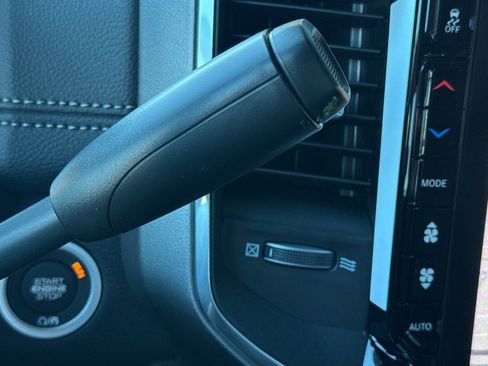 New 2026 RAM 2500 Laramie AWD/4WD image 20