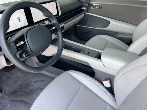 Used 2024 Hyundai Ioniq 6 SEL RWD image 10