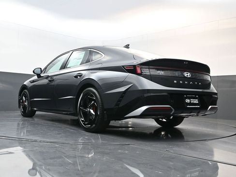 New 2026 Hyundai Sonata SEL FWD image 28