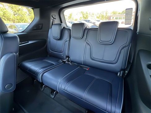 New 2026 INFINITI QX80 4WD image 19