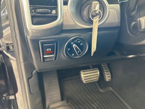 Used 2016 Porsche Cayenne GTS image 45