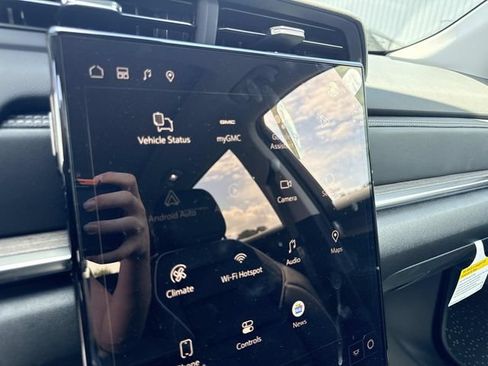 New 2026 GMC Terrain Denali AWD/4WD image 55