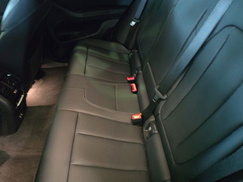 Used 2025 BMW X4 xDrive30i image 13