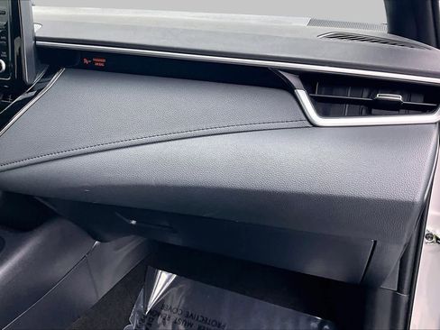 Used 2022 Toyota Corolla SE FWD image 18