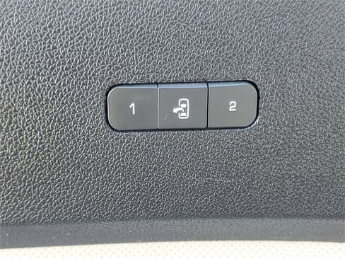 Used 2012 GMC Acadia Denali image 11