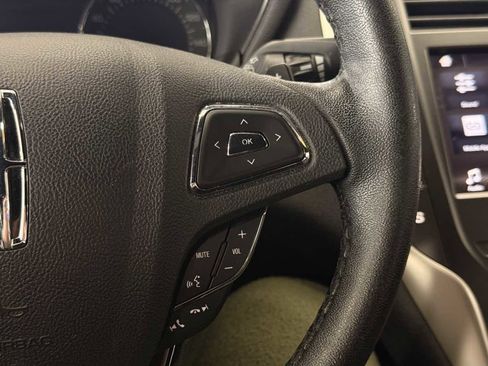 Used 2019 Lincoln MKC Premiere image 49