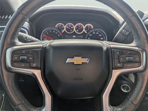 Used 2021 Chevrolet Silverado 1500 LT image 23