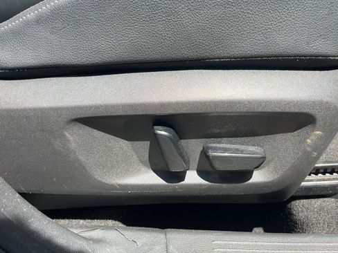 Used 2023 Nissan Rogue SL w/ SL Premium Package FWD image 21