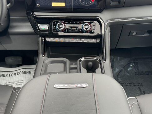 Used 2026 GMC Sierra 2500 AT4X AWD/4WD image 17