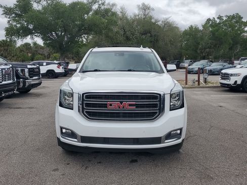 Used 2019 GMC Yukon XL SLT RWD image 2