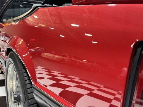 Used 1988 Ford Mustang LX RWD image 34