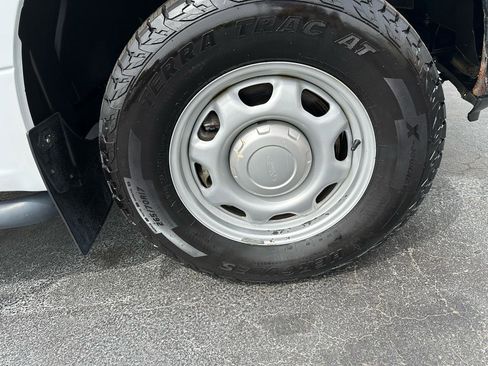 Used 2019 Ford F150 XL w/ XL Power Equipment Group image 18