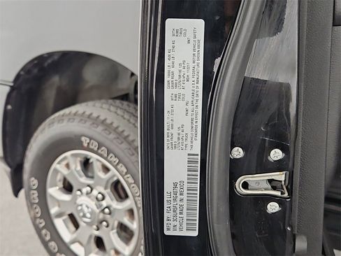 Used 2024 RAM 2500 Laramie w/ Safety Group image 40