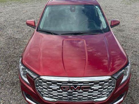 Used 2023 GMC Terrain Denali w/ LPO, Floor Liner Package AWD/4WD image 10