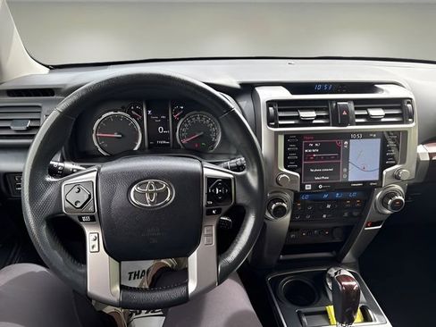 Used 2022 Toyota 4Runner Limited image 9