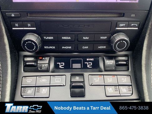 Used 2018 Porsche 718 Boxster S RWD image 17
