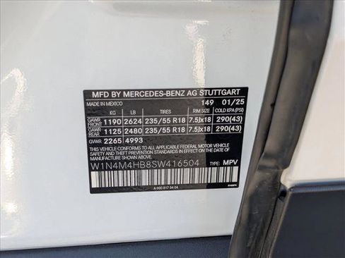 Certified 2025 Mercedes-Benz GLB 250 4MATIC image 23