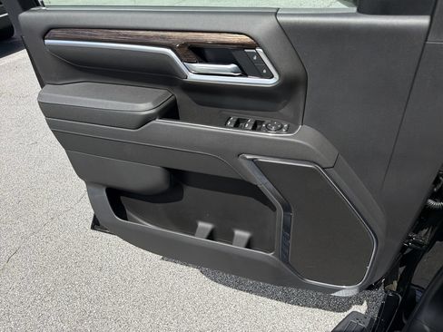 New 2026 GMC Sierra 3500 SLE AWD/4WD image 12