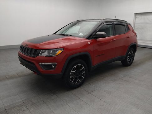 Used 2021 Jeep Compass Trailhawk AWD/4WD image 2