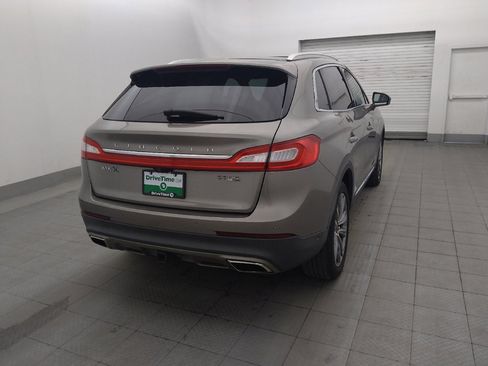 Used 2016 Lincoln MKX Reserve w/ Luxury Package AWD/4WD image 9