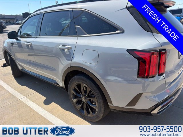 Used 2022 Kia Sorento SX FWD image 4