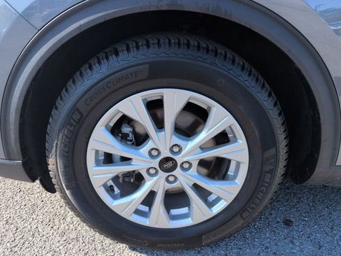 Used 2023 Ford Escape Active FWD image 10