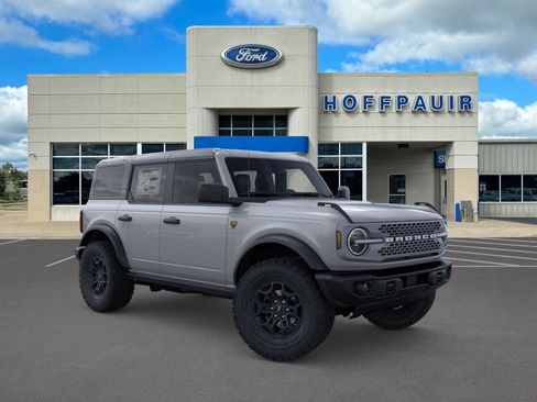 New 2026 Ford Bronco Badlands AWD/4WD image 7