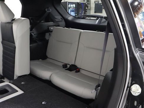 New 2025 Mitsubishi Outlander SE AWD/4WD image 37