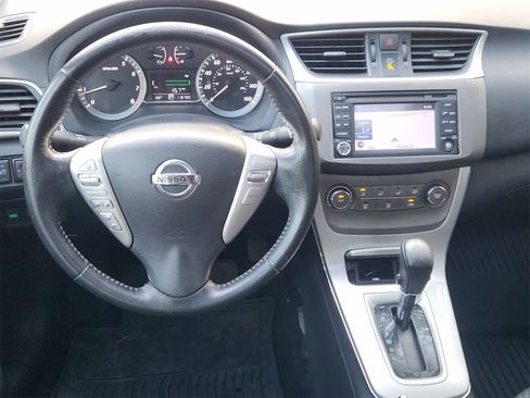 Used 2013 Nissan Sentra SR w/ Premium Pkg image 27