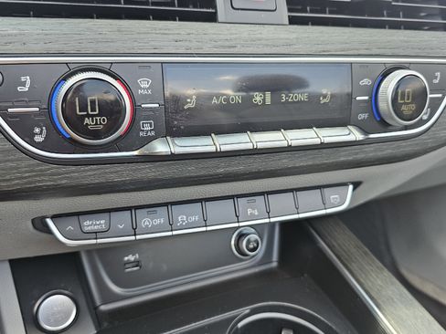 Used 2018 Audi A5 2.0T Premium Plus w/ Premium Plus image 27