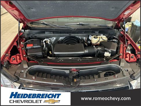 Certified 2023 GMC Yukon SLE w/ Gmc Pro Safety Plus Package image 9