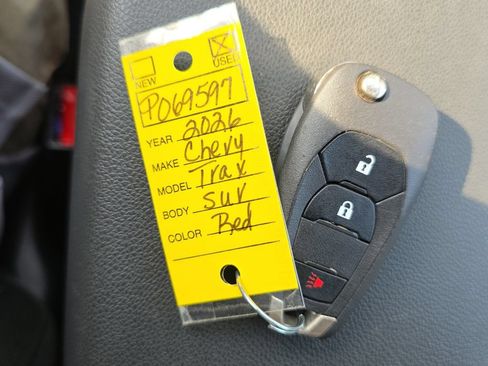 Used 2026 Chevrolet Trax LS FWD image 23